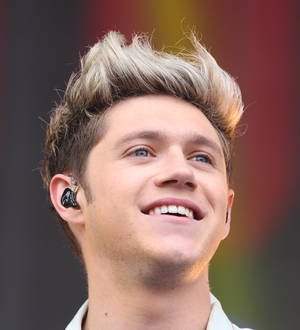 Niall Horan raises 0,000 with charity soccer match