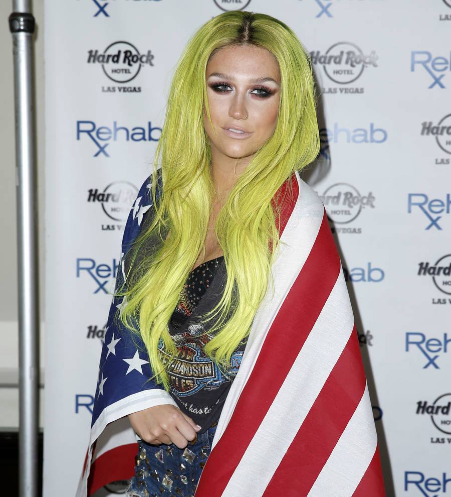 Kesha officiates marriage of gay friends