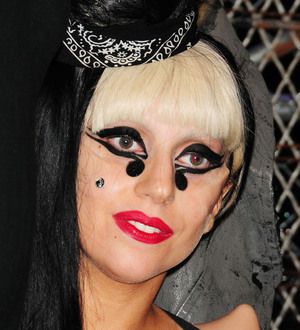 Lady Gaga eats Letterman's script