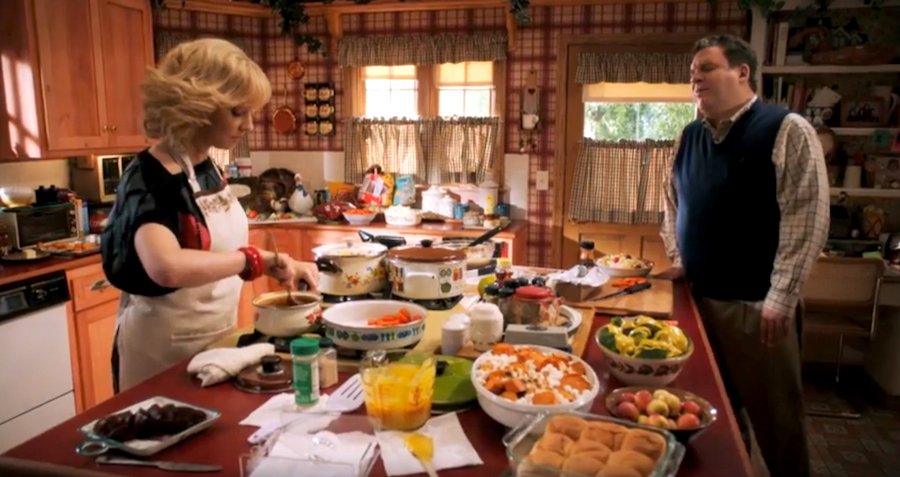 5 Great TV Show Thanksgiving Specials!