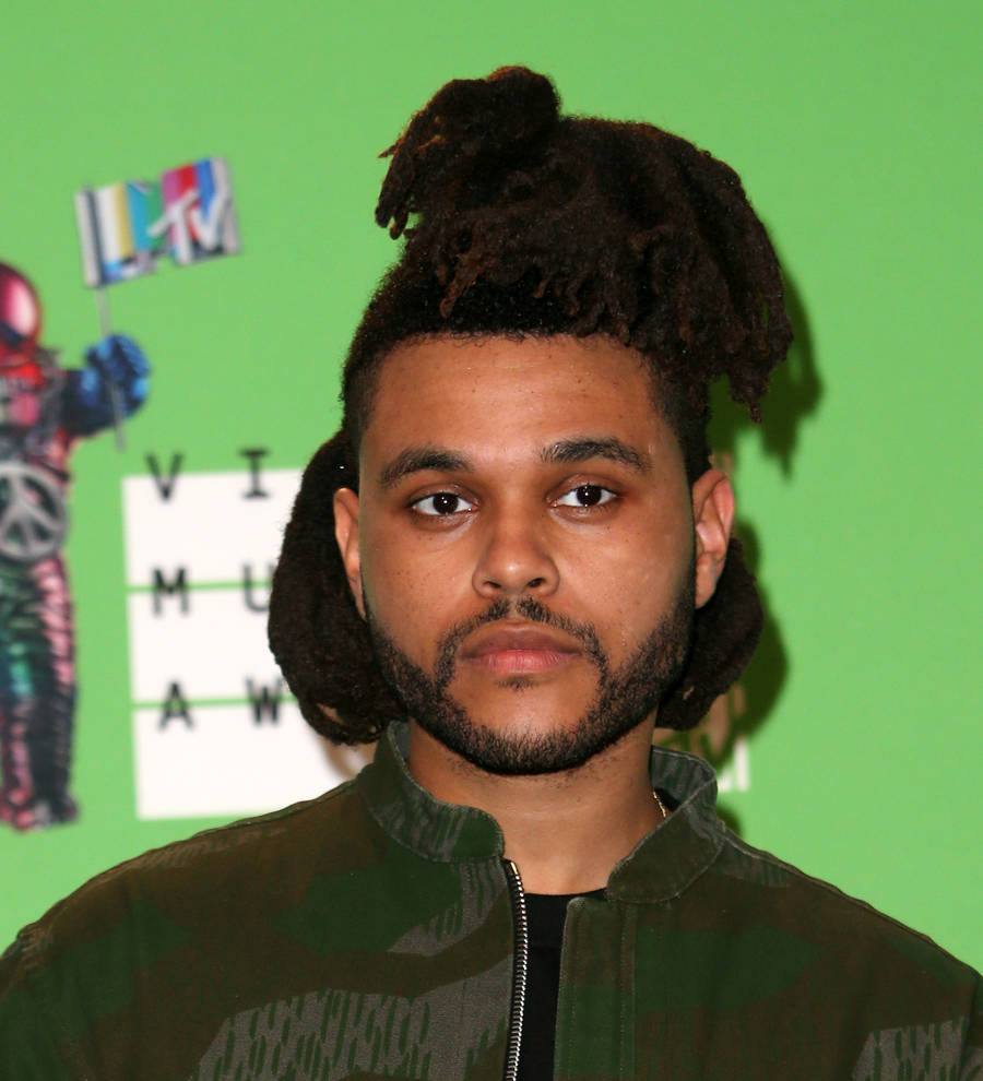 The Weeknd and Bella Hadid dismiss split rumours by partying in Miami