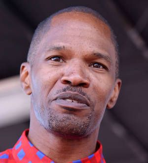 Jamie Foxx remembers tragic kids on MTV Movie Awards red carpet