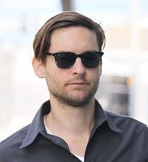 Tobey Maguire & Leonardo DiCaprio avoid court battle over poker cash