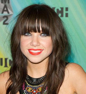 Carly Rae Jepsen to star in 90210