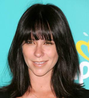 Jennifer Love Hewitt's fiance at the center of alleged battery investigation