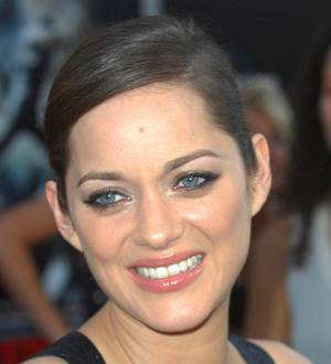 Marion Cotillard gives birth to baby boy