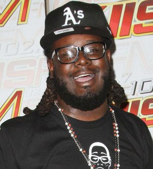 Sick T-Pain 'quarantined' on tour bus