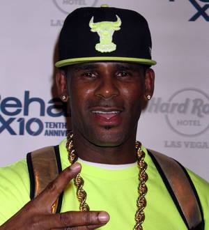 R. Kelly open to performing with Iggy Azalea's fiance at wedding reception
