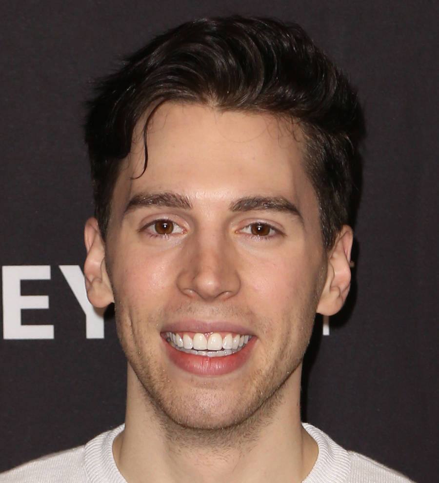 Orphan Black star 'comes out' as gay