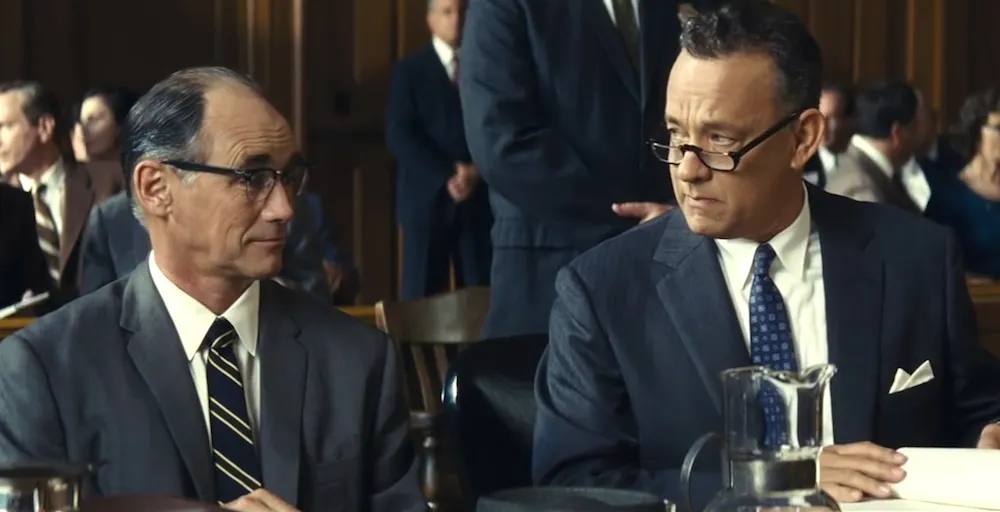 'Bridge of Spies': Lowkey Spielberg Packs As Much Punch As Blockbuster Spielberg!