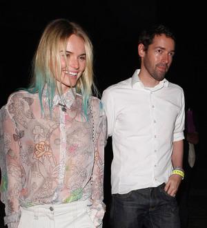 Kate Bosworth shows off new man
