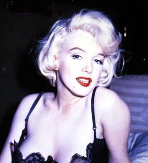 Marilyn Monroe's suicidal letter up for auction