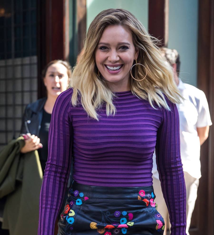 Hilary Duff makes relationship Instagram official
