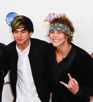 5 Seconds of Summer drummer falls ill