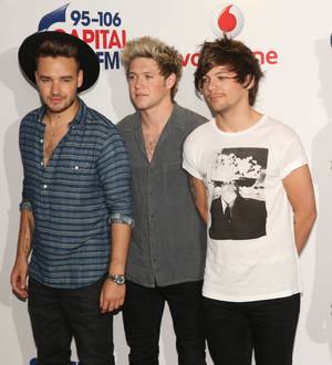 One Direction send video message to rollercoaster crash victim