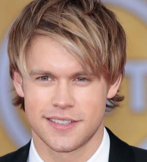 Chord Overstreet plays in celebrity softball tournament