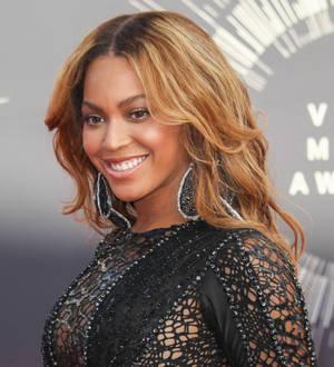 Beyonce, Miley Cyrus and Katy Perry big winners at 2014 MTV Video Music Awards