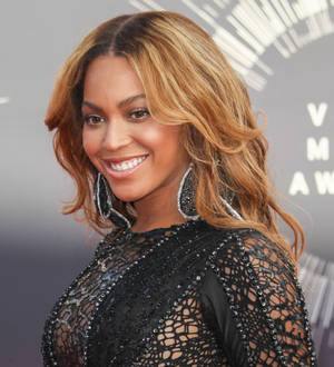 Beyonce, Miley Cyrus and Katy Perry big winners at 2014 MTV Video Music Awards