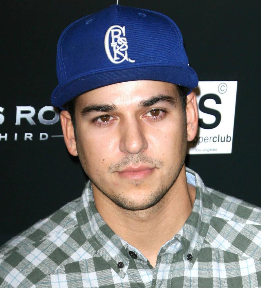 Kardashian clan reunite to celebrate Rob's birthday