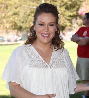 Alyssa Milano welcomes second child
