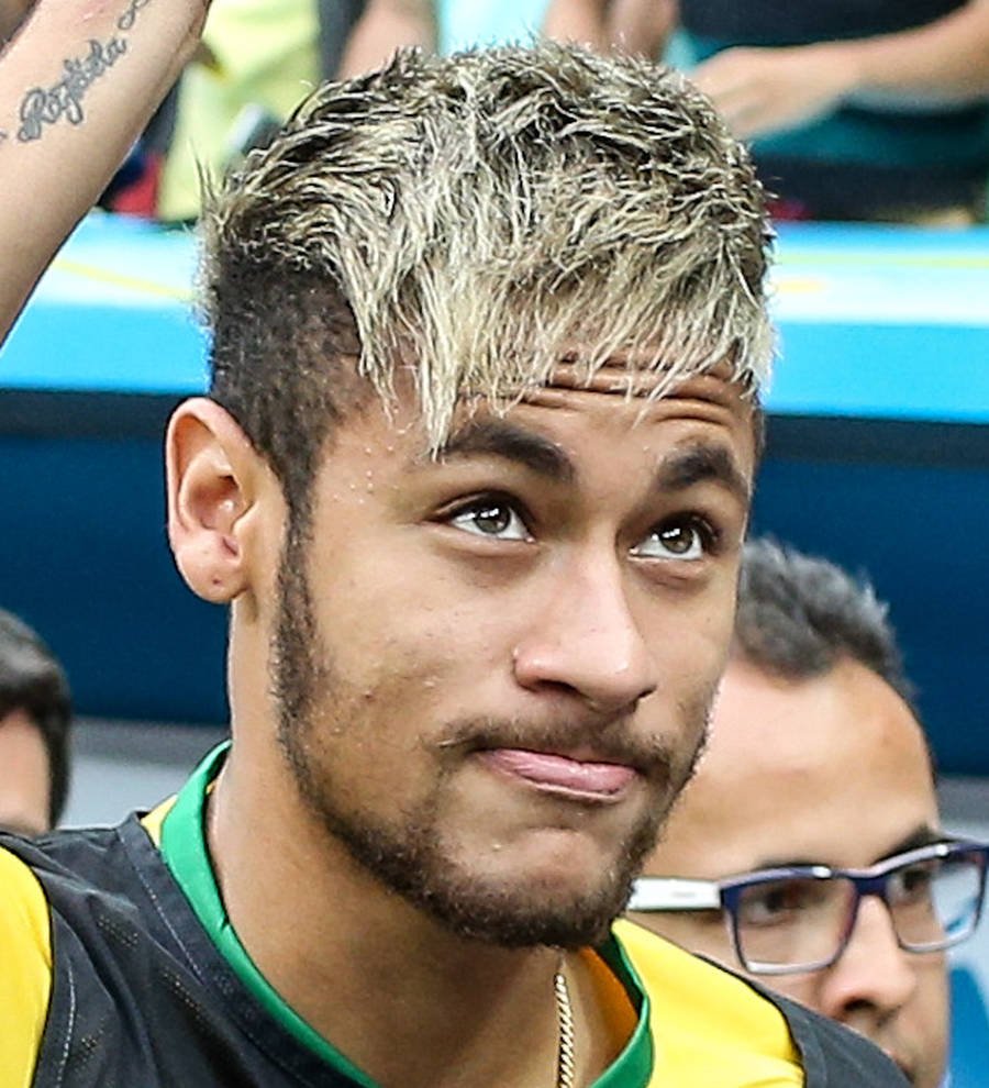Soccer superstar Neymar launches music career