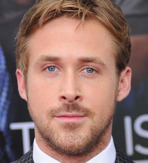 Ryan Gosling compares George Clooney to Michael Jackson