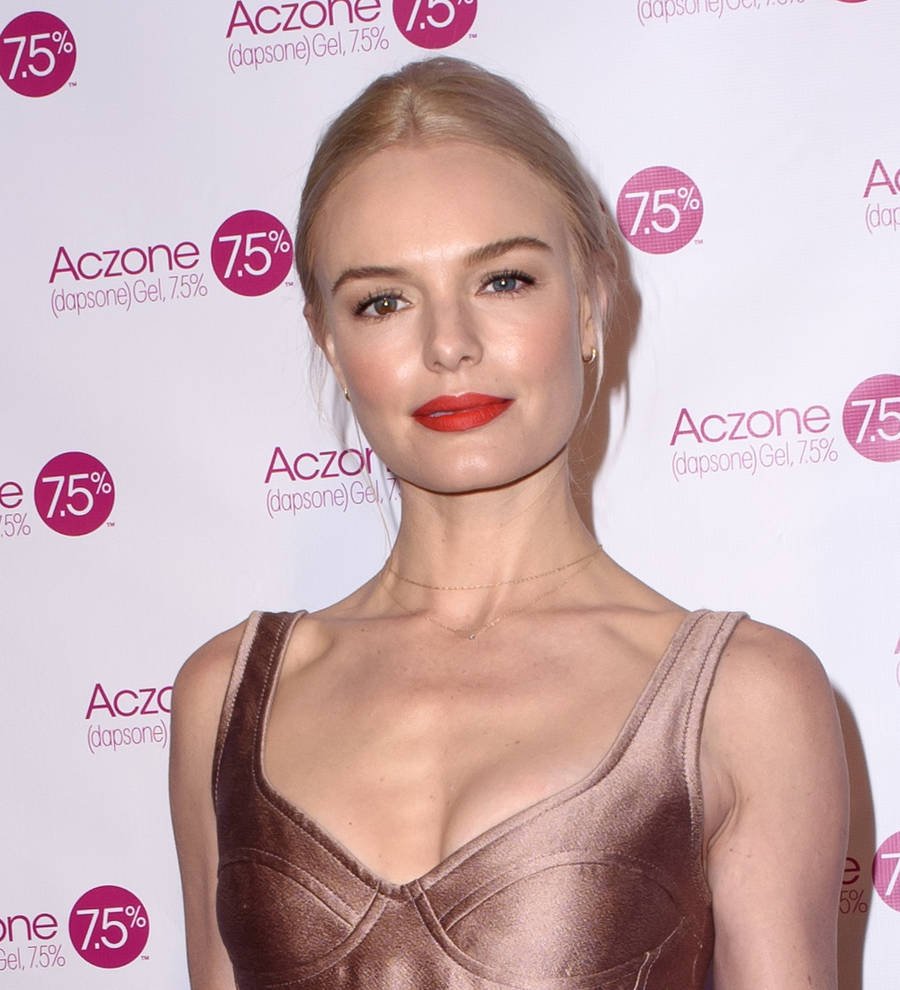 Kate Bosworth stuns fans with adult acne reveal