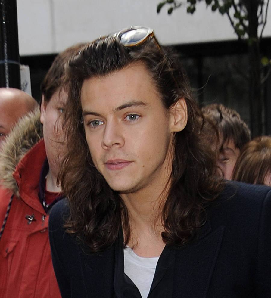 Stars praying for Paris shooting victims