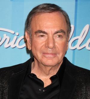 Neil Diamond to make charitable donation to shooting victims fund