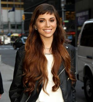 Christina Perri clears up pregnancy rumours
