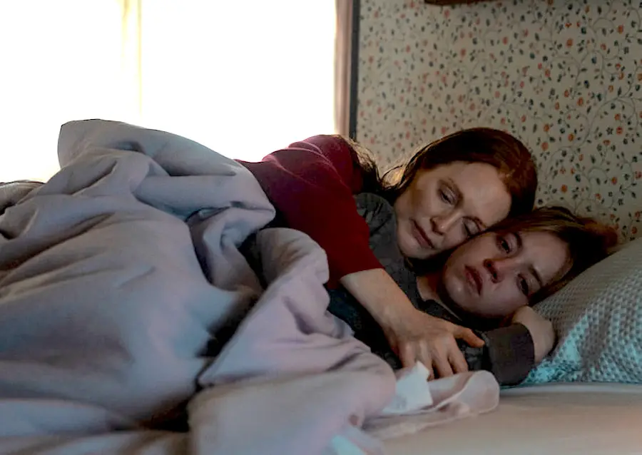 Secrets, Power, and Blood: Sydney Sweeney & Julianne Moore’s New Thriller Has It All!