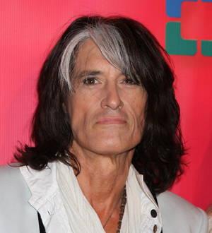 Joe Perry uses graffiti to promote Aerosmith tour