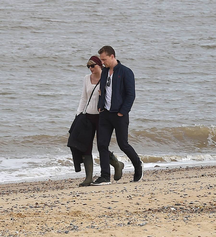 Tom Hiddleston on Taylor Swift tank top: 'It was only ever a joke'