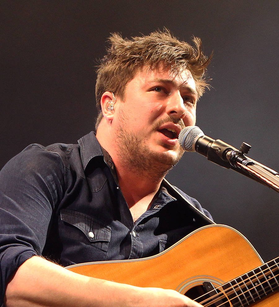 Mumford & Sons join Bowie tribute for second night of covers
