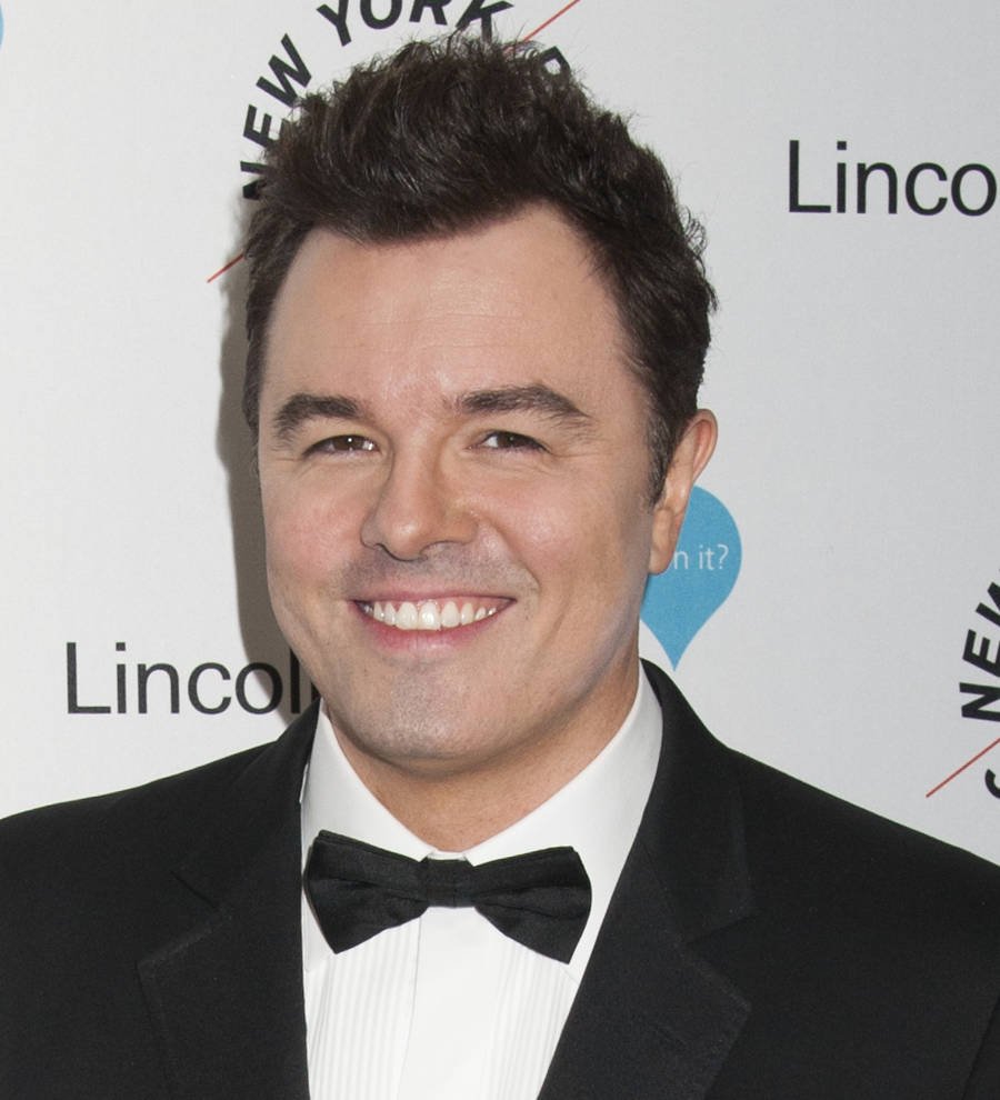 Seth MacFarlane nursing burn injury ahead of Grammys
