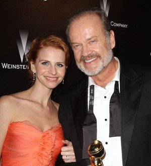 Kelsey Grammer refuses to mention ex-wife by name