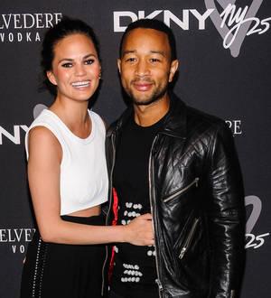 John Legend & Chrissy Teigen marry in Italy