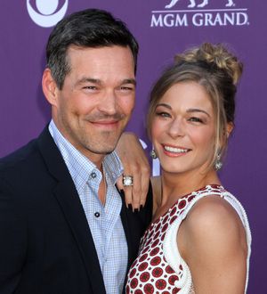 LeAnn Rimes has therapy with Eddie Cibrian and his ex-wife