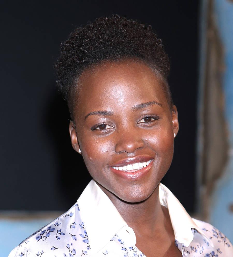 Lupita Nyong'o receives rave reviews for Broadway debut