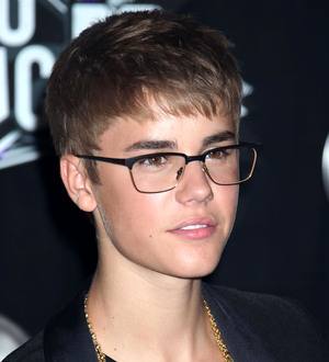 Justin Bieber involved in minor car crash