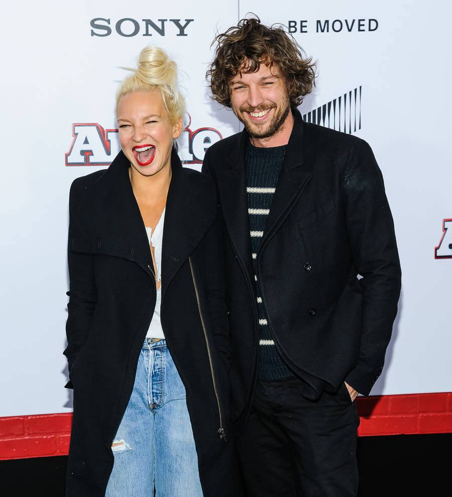 Sia files for divorce