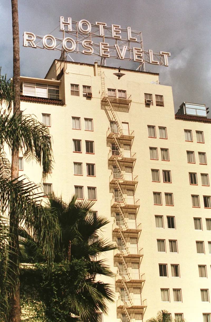6 Haunted Destinations You Can Visit Right Now!