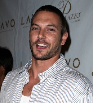 Kevin Federline leaves hospital after heart scare