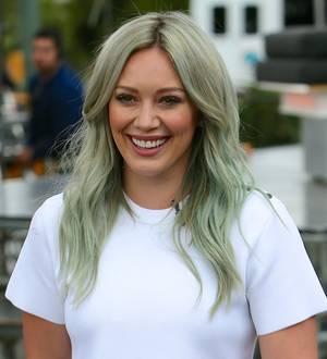 Hilary Duff looking for love on Tinder