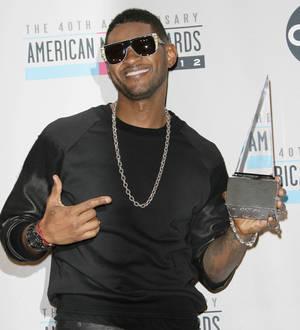 Usher left exhausted by strenuous Sugar Ray Leonard fitness regime