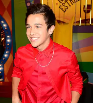 Austin Mahone and Fifth Harmony star split