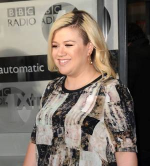 Kelly Clarkson relieved Jimmy Eat World didn't sue over Heartbreak Song