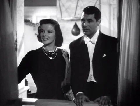 7 Classic Hollywood Films To Watch During The Holidays!
