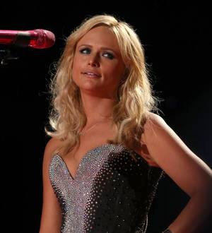 Miranda Lambert's dad blasts vandals who defaced hometown sign