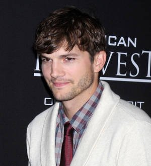 Ashton Kutcher full of praise for former stepdaughter's anti-bullying essay
